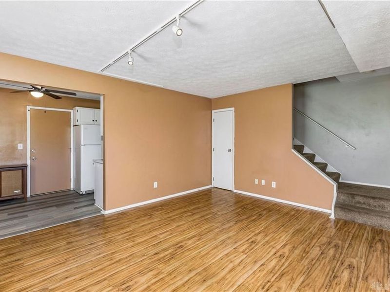 1010 E Crescentville Road, West Chester, OH 45246 Photo 30