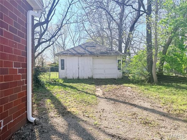 519 N Western Avenue , Mexico, MO 65265