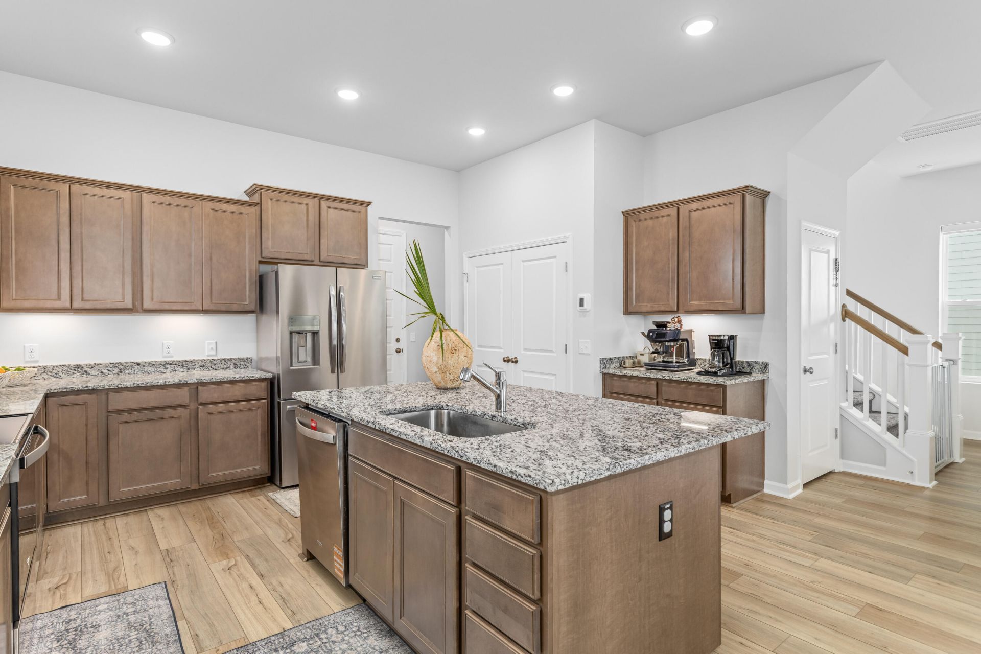 4127 Collins Drive Photo 19