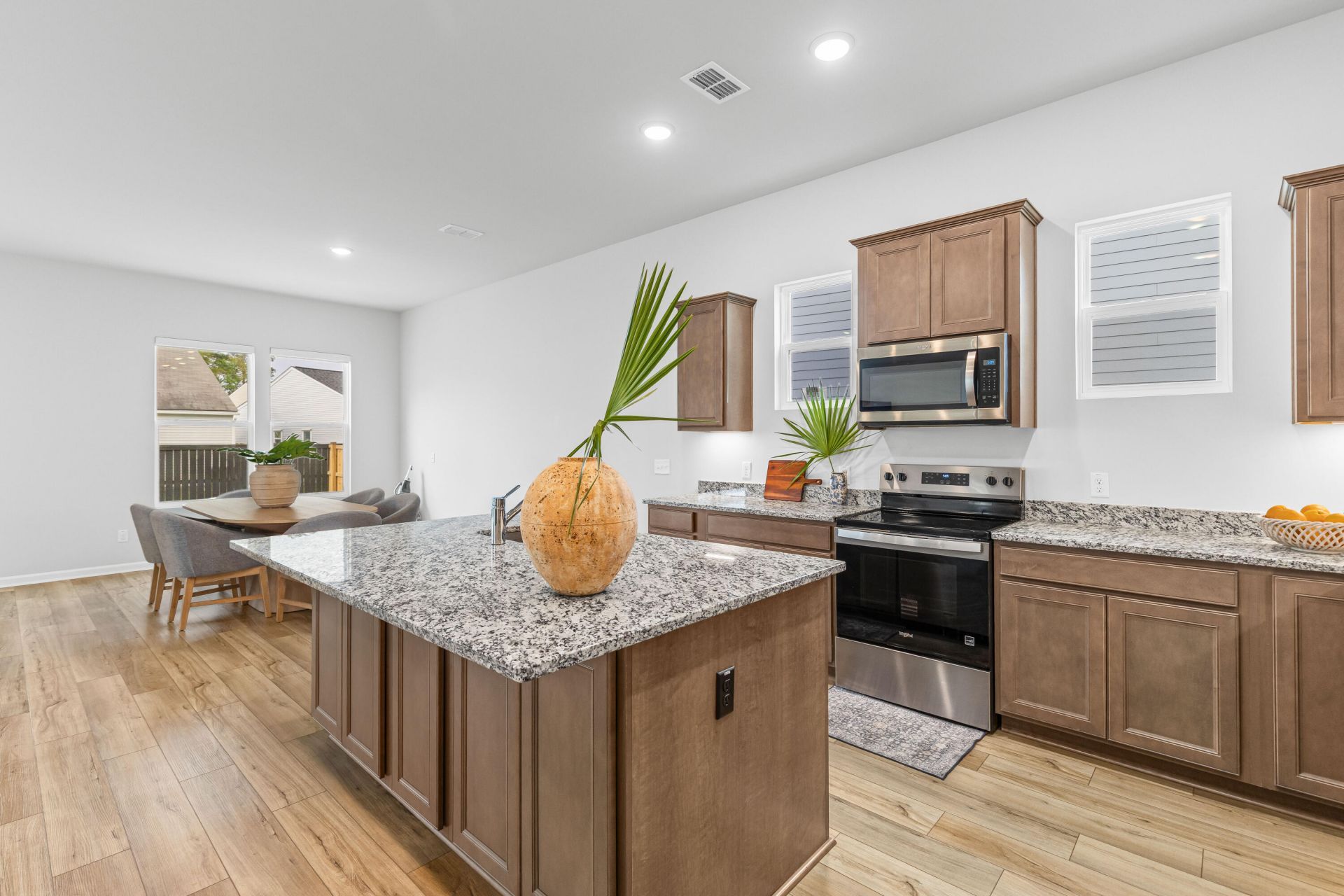 4127 Collins Drive Photo 21