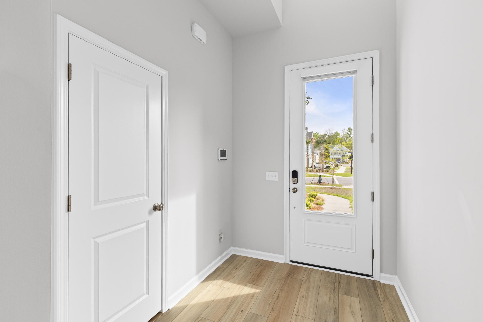 4127 Collins Drive Photo 6