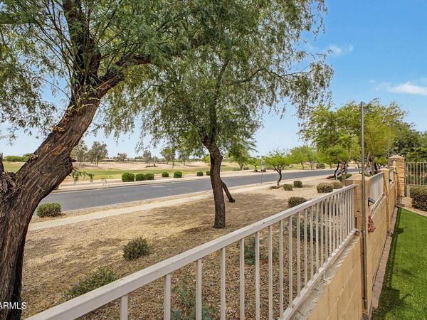 115 S BIRDIE Way, Casa Grande, AZ 85194