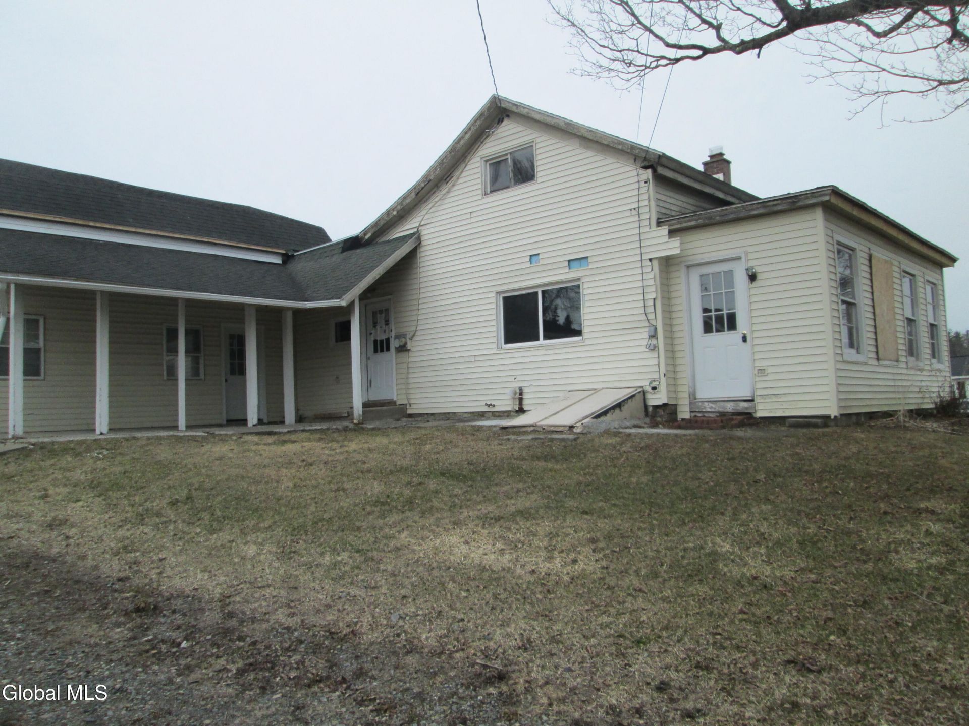 97 N Main Street, Mayfield, NY 12117 Main Photo