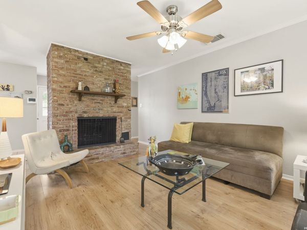 5634 Castle Knight, San Antonio, TX 78218