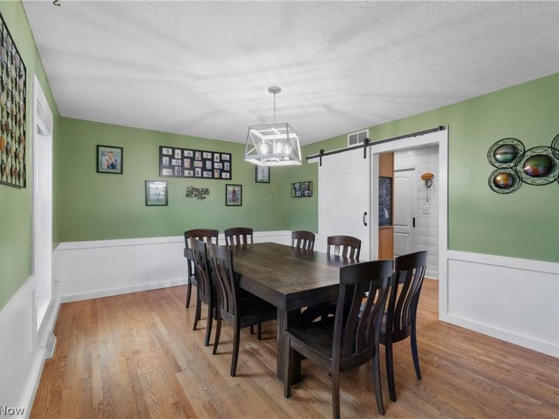 417 Forest Lane, Wadsworth, OH 44281 Photo 12