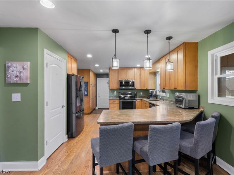 417 Forest Lane, Wadsworth, OH 44281 Photo 8