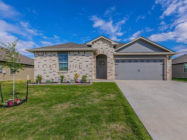7017 Canadian Drive, China Spring, TX 76633