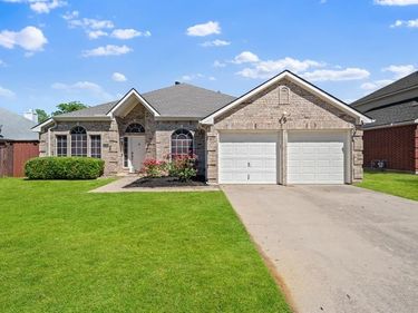 7512 Brookview Drive, Frisco, TX 75034