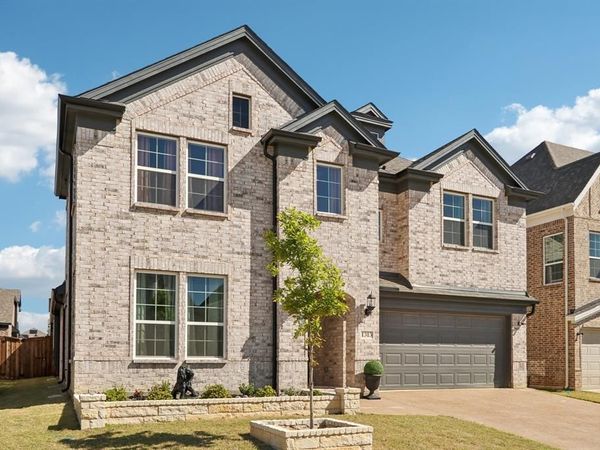 1313 Sundance Lane, Justin, TX 76247