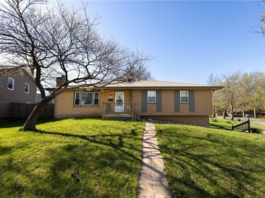 3101 NE 66th Terrace, Gladstone, MO 64119