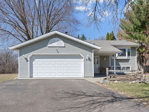 419 Springhill Road, Vadnais Heights, MN 55127