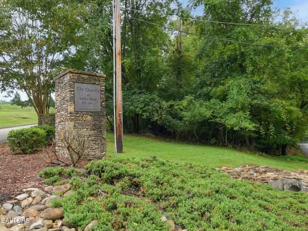 2405 Citadel Lane, Knoxville, TN 37922