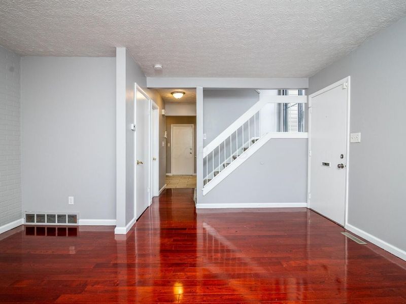 5260 Westbury Drive , Unit 14A, Columbus, OH 43228 Photo 15