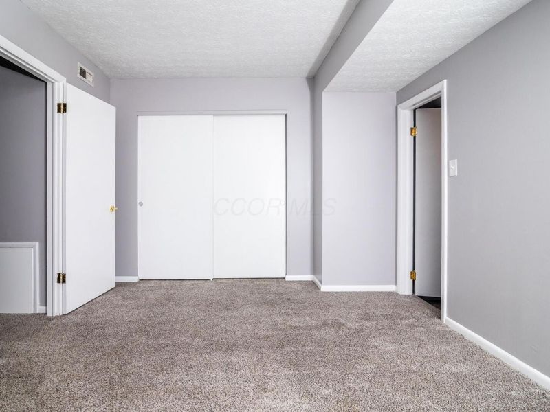 5260 Westbury Drive , Unit 14A, Columbus, OH 43228 Photo 25