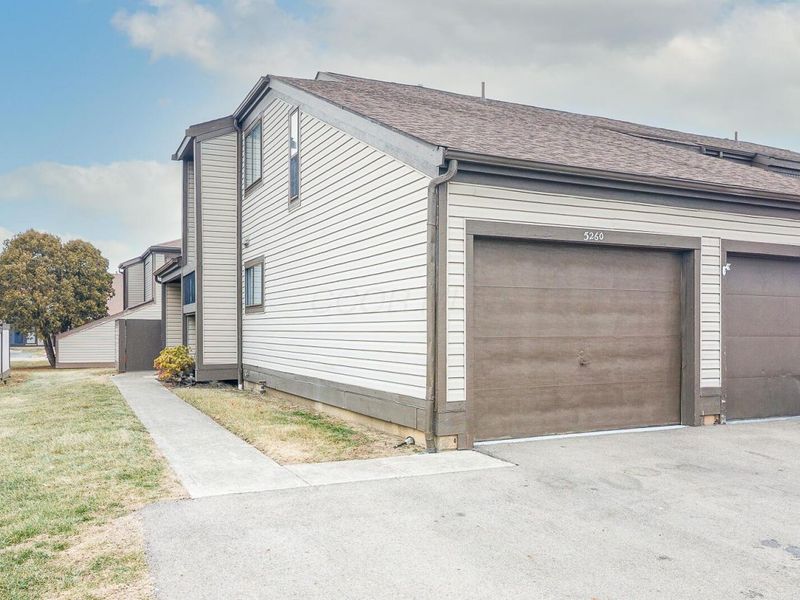 5260 Westbury Drive , Unit 14A, Columbus, OH 43228 Photo 45