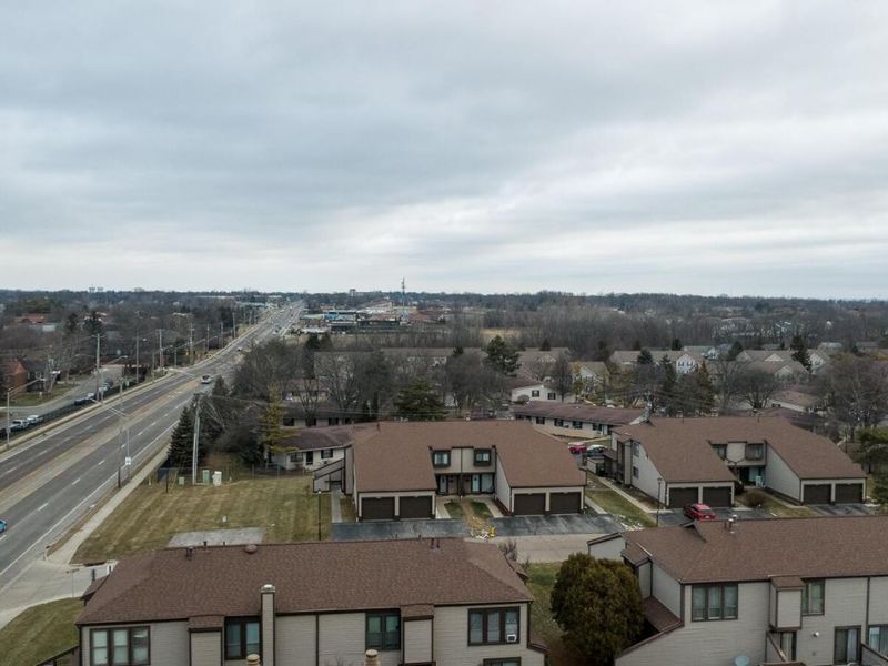 5260 Westbury Drive , Unit 14A, Columbus, OH 43228 Photo 9