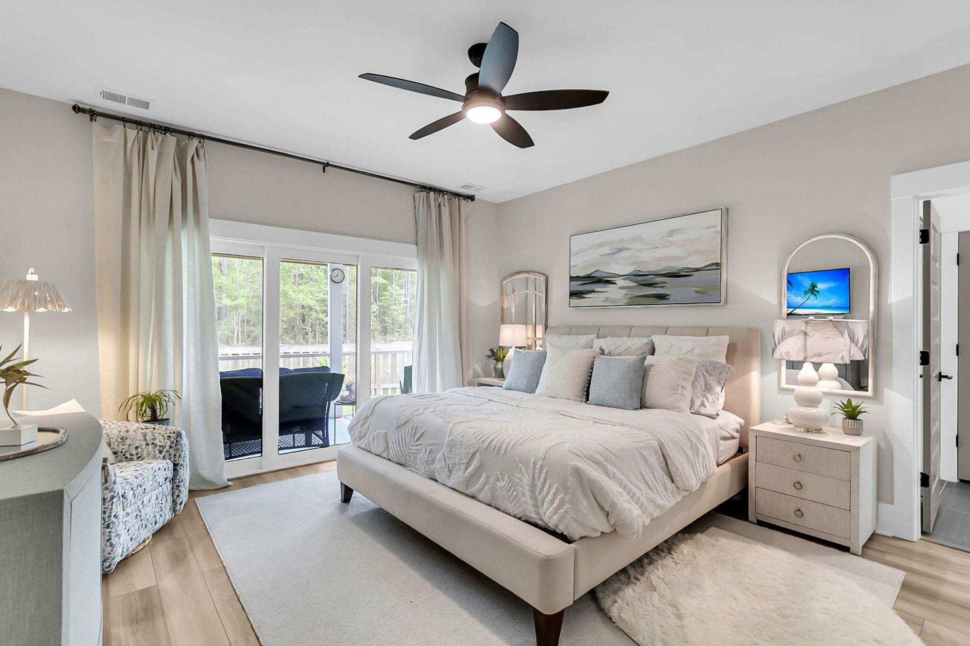 1414 Arabella Street Photo 19