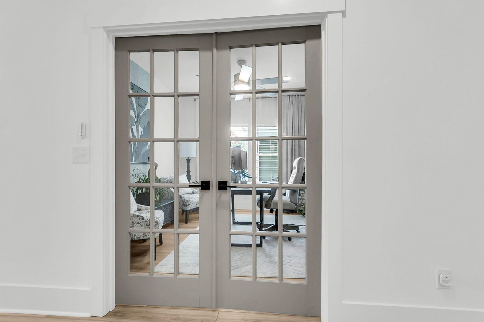 1414 Arabella Street Photo 26