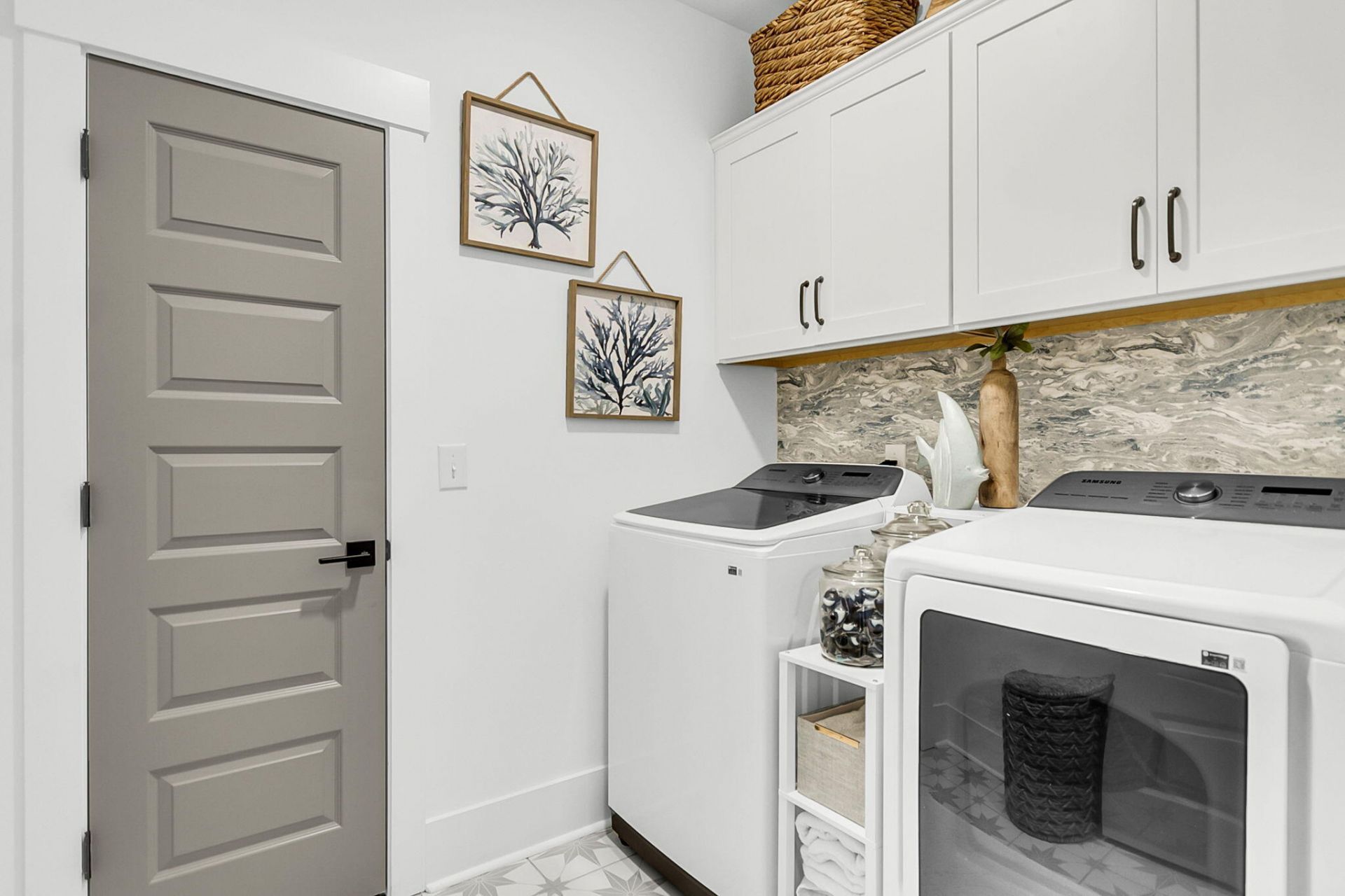 1414 Arabella Street Photo 35