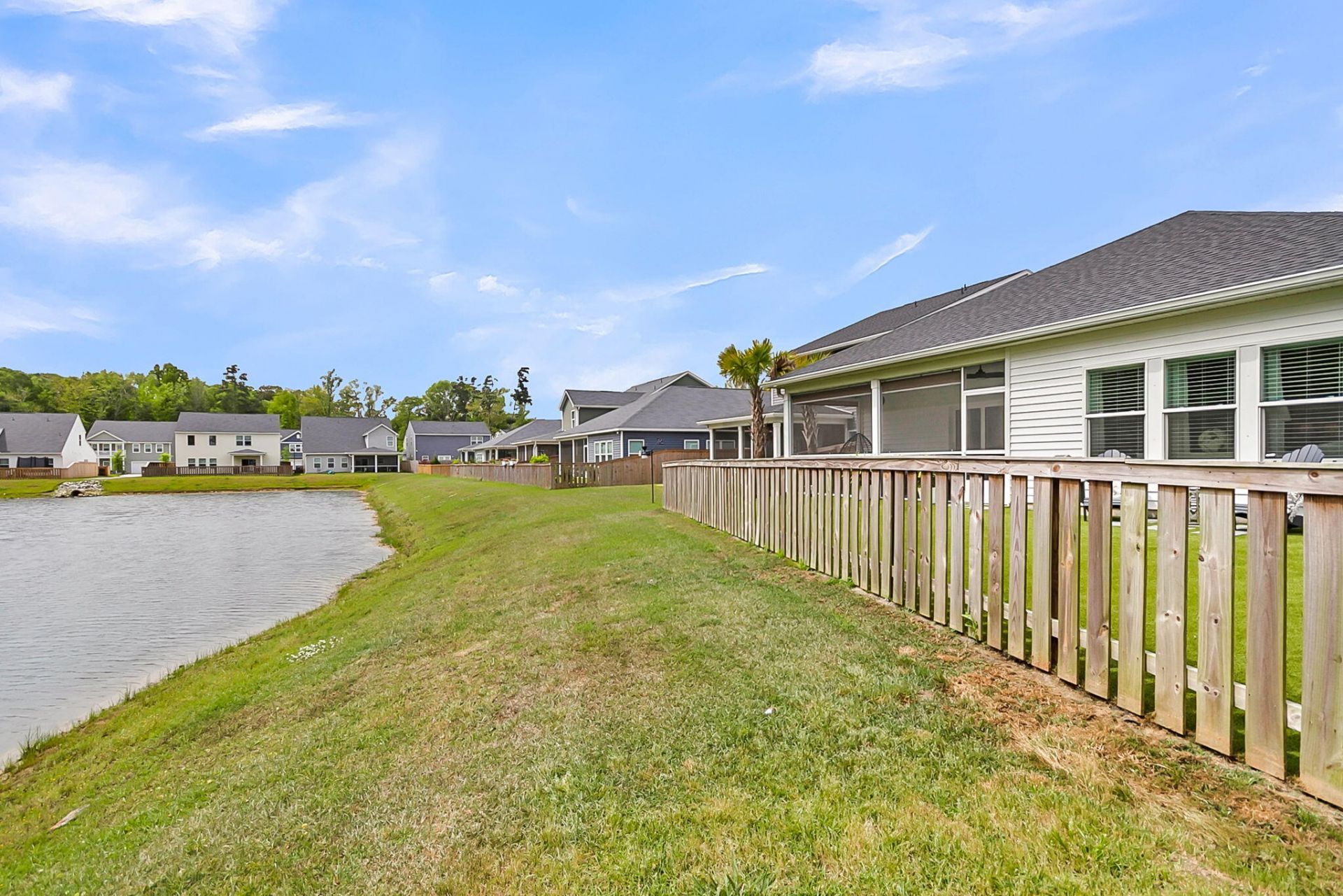 1414 Arabella Street Photo 42