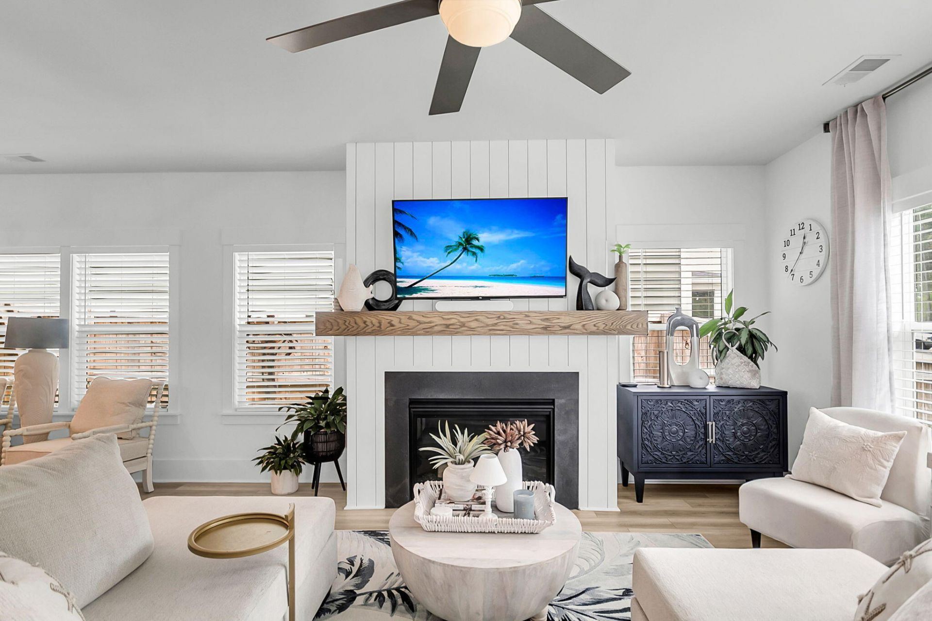 1414 Arabella Street Photo 6