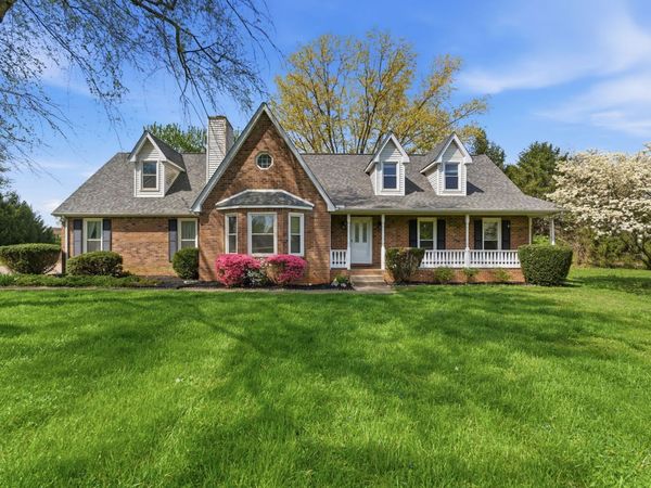 2588 Crosspark Dr , Murfreesboro, TN 37129