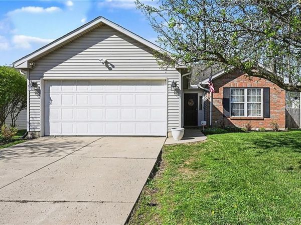 2460 Miami Village Drive, Miamisburg, OH 45342