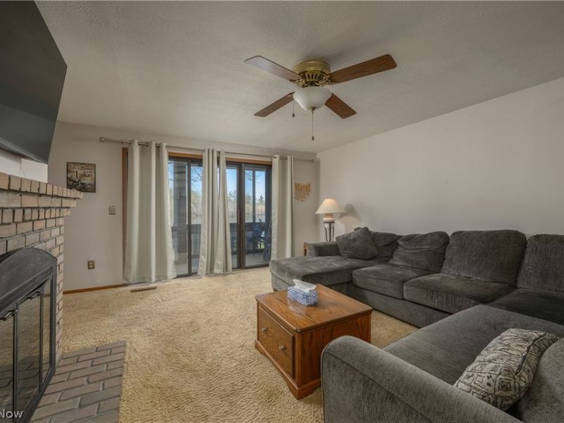 243 Portage Lakes Drive, Unit E, Akron, OH 44319 Photo 12