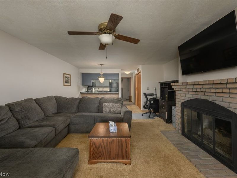 243 Portage Lakes Drive, Unit E, Akron, OH 44319 Photo 13