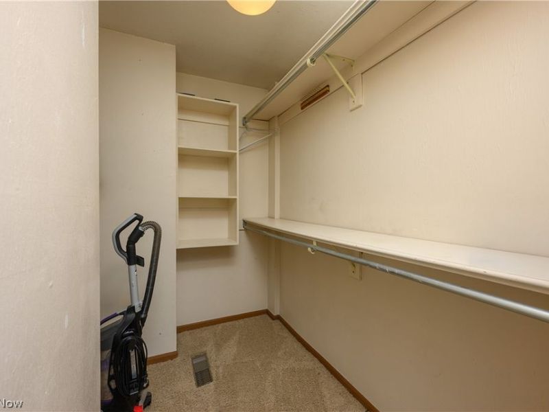 243 Portage Lakes Drive, Unit E, Akron, OH 44319 Photo 19