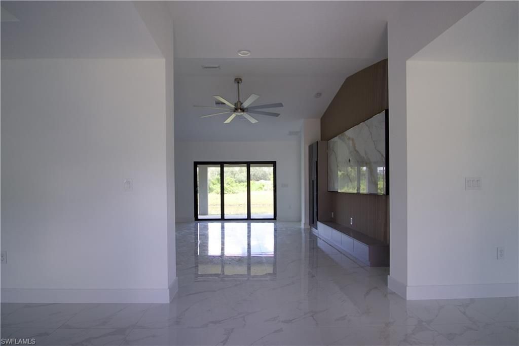 118 Parish Dr, Lehigh Acres, FL 33974 Photo