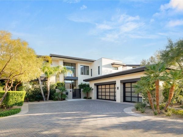 4954 Summit Overlook Drive, Las Vegas, NV 89135