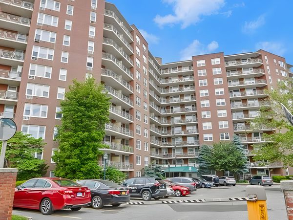 91 Strawberry Hill , Unit 841, Stamford, CT 06902