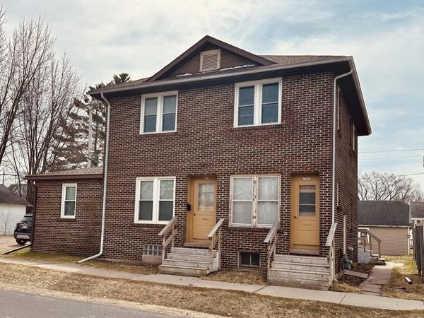 304 E 10TH STREET, Marshfield, WI 54449