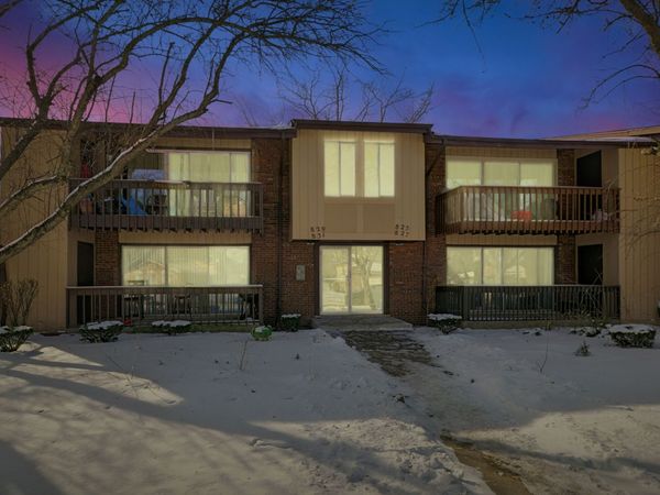 827 E 194th Street , Unit 827, Glenwood, IL 60425