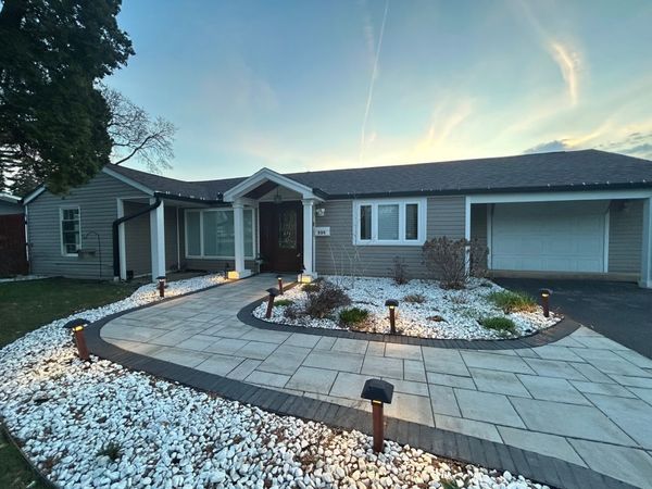 532 N Randall Road , Aurora, IL 60506