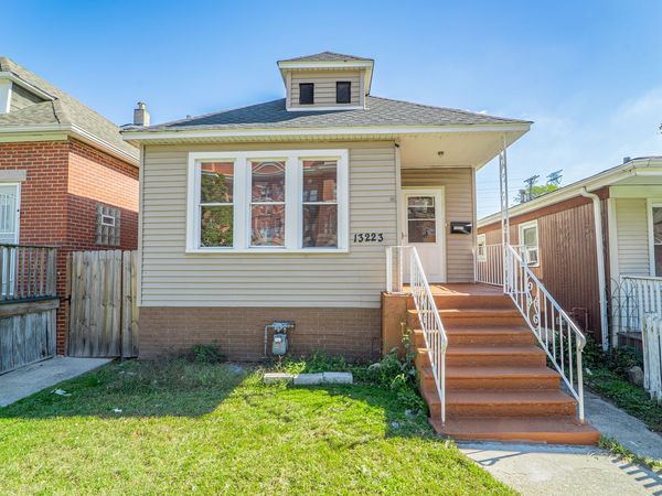 13223 S Buffalo Avenue , Chicago, IL 60633