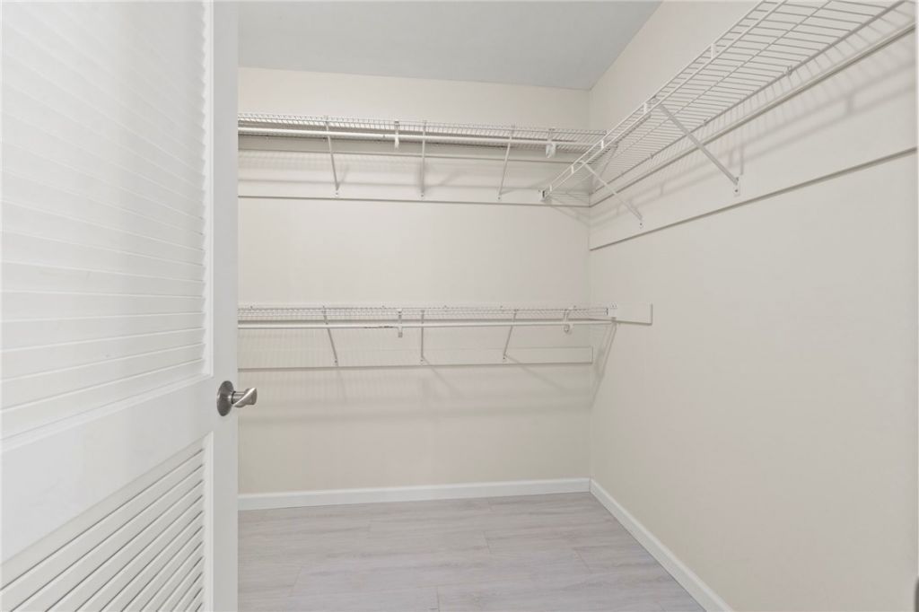 3209 S Lakeview Circle, Unit 8101, Fort Pierce, FL 34949 Photo