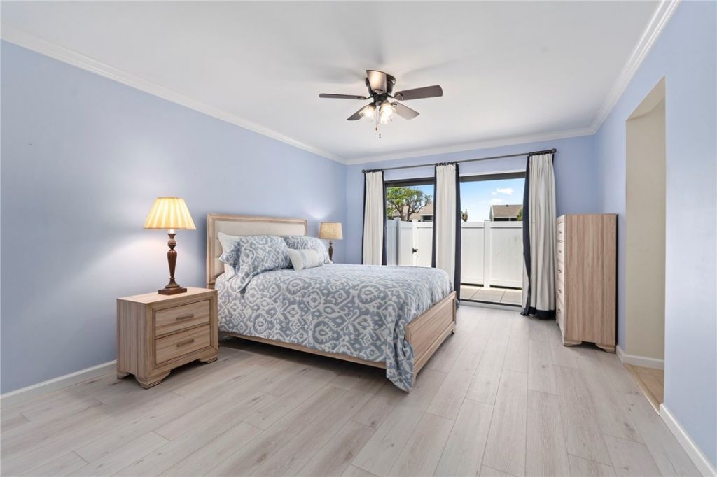 3209 S Lakeview Circle, Unit 8101, Fort Pierce, FL 34949 Photo