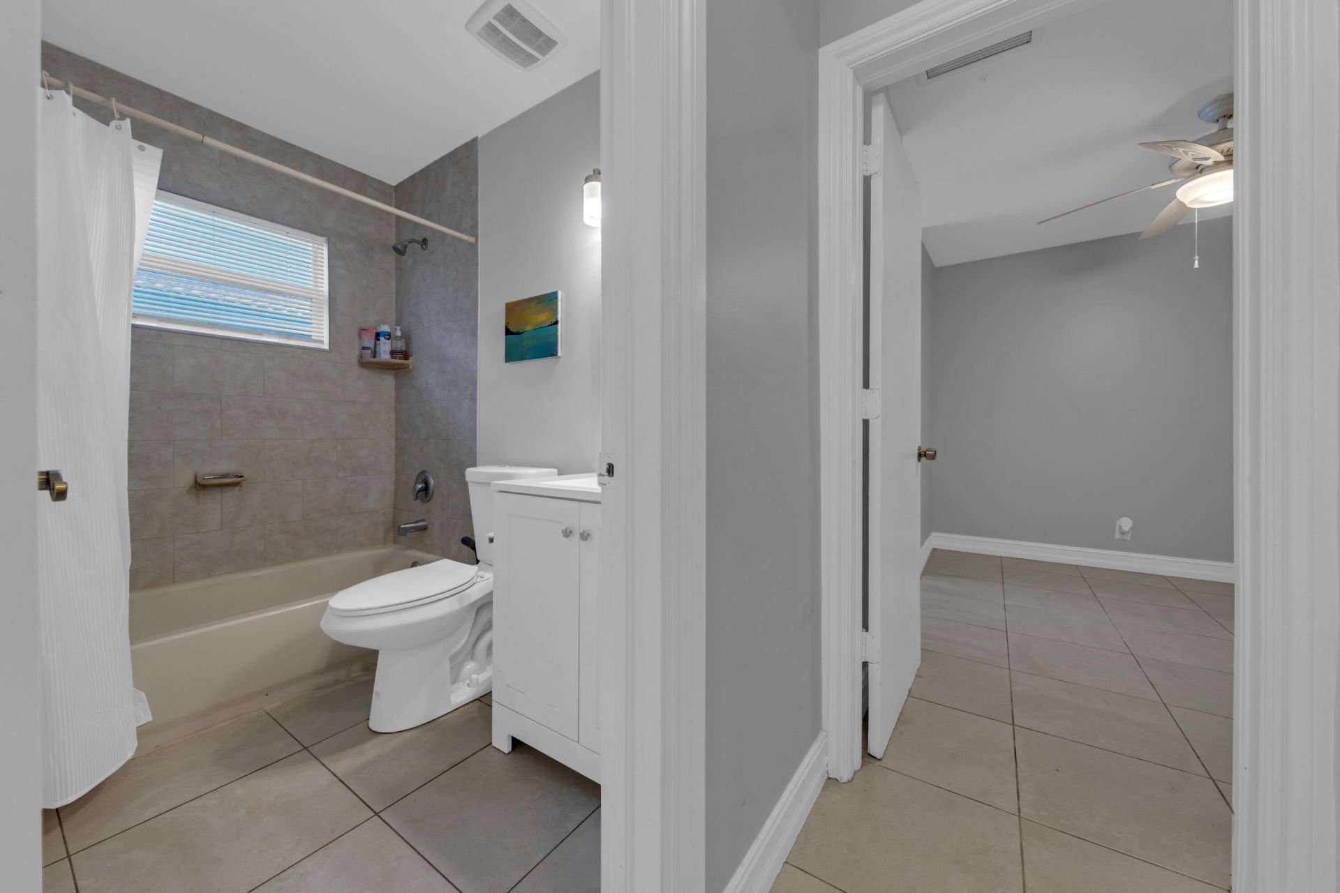 1006 NE 18th Street, Unit Rear, Fort Lauderdale, FL 33305 Photo