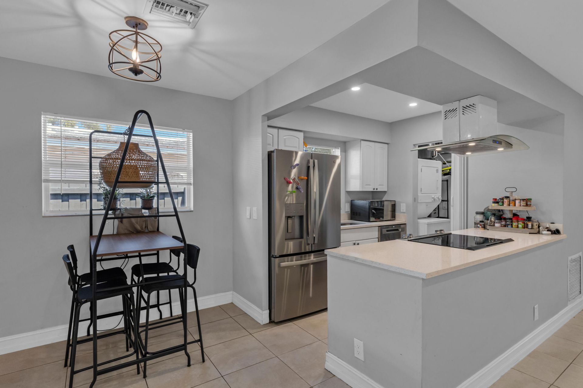 1006 NE 18th Street, Unit Rear, Fort Lauderdale, FL 33305 Photo