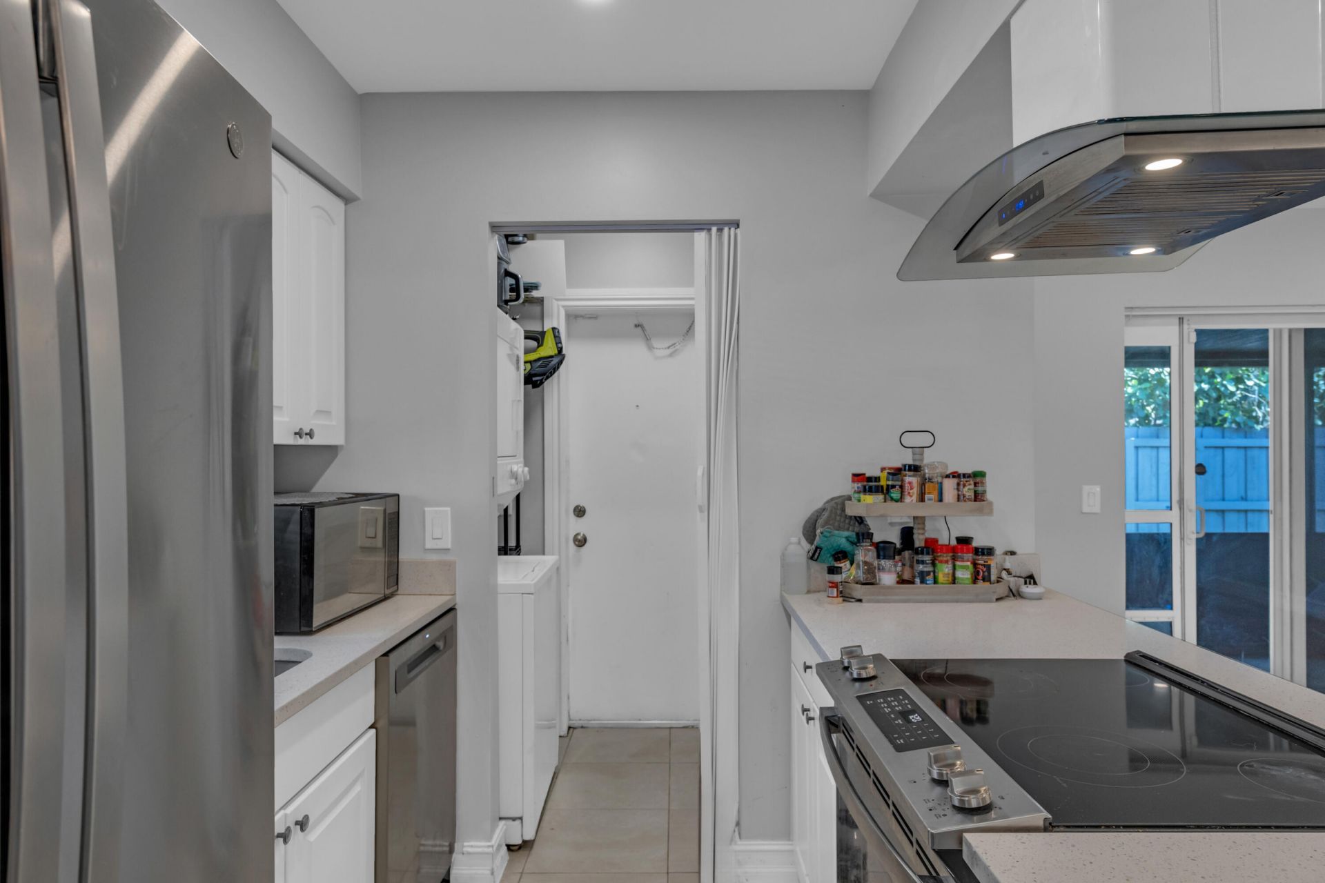 1006 NE 18th Street, Unit Rear, Fort Lauderdale, FL 33305 Photo