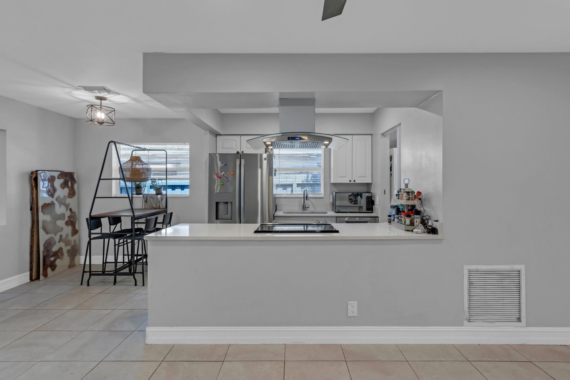 1006 NE 18th Street, Unit Rear, Fort Lauderdale, FL 33305 Photo