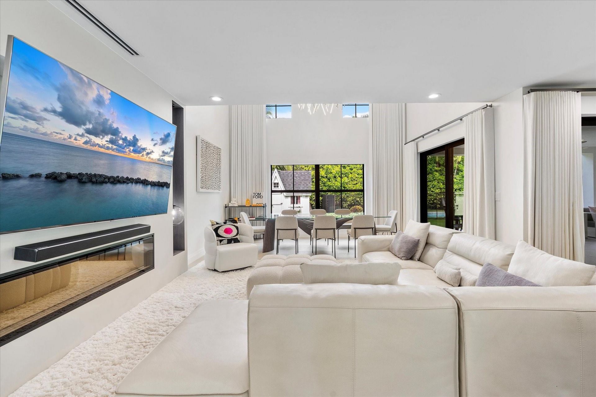 9 Tahoe Lane, Sea Ranch Lakes, FL 33308 Photo