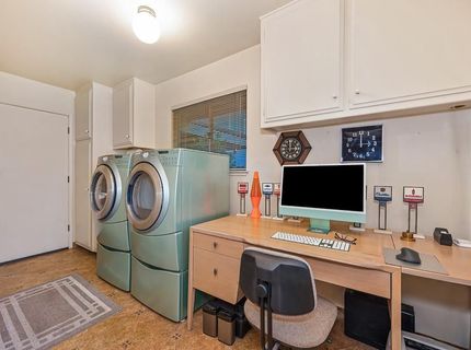 49 Saratoga Cir, Sacramento, CA 95864 Photo