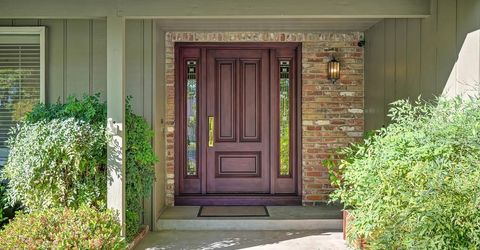 49 Saratoga Cir, Sacramento, CA 95864 Photo