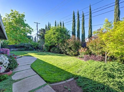 49 Saratoga Cir, Sacramento, CA 95864 Photo