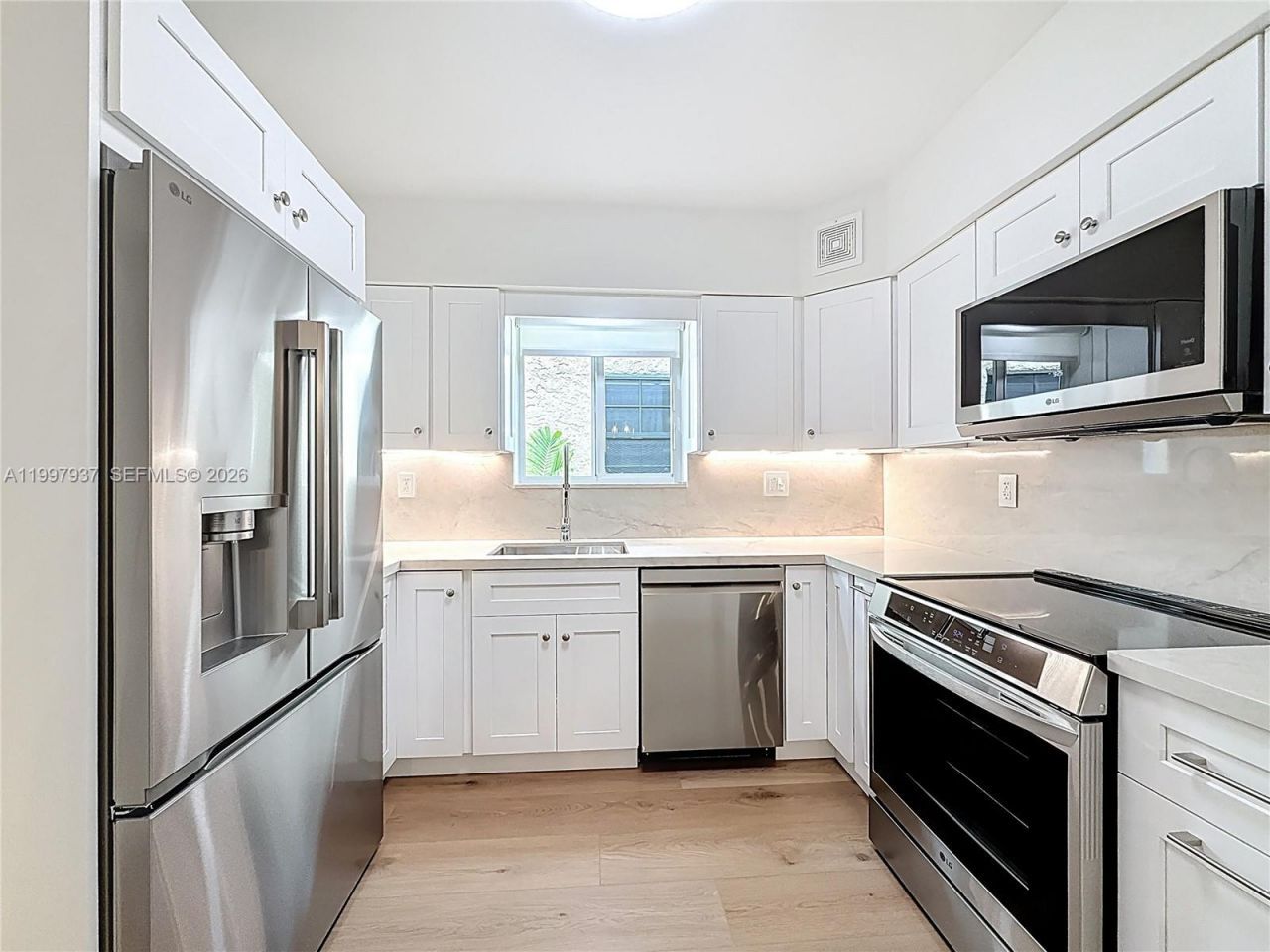 323 Velarde Ave , Coral Gables, FL 33134 Photo