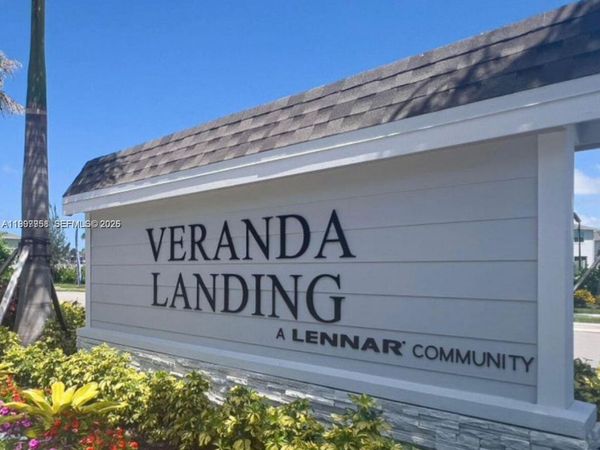 204 SE Woodbark St , Port St. Lucie, FL 34984