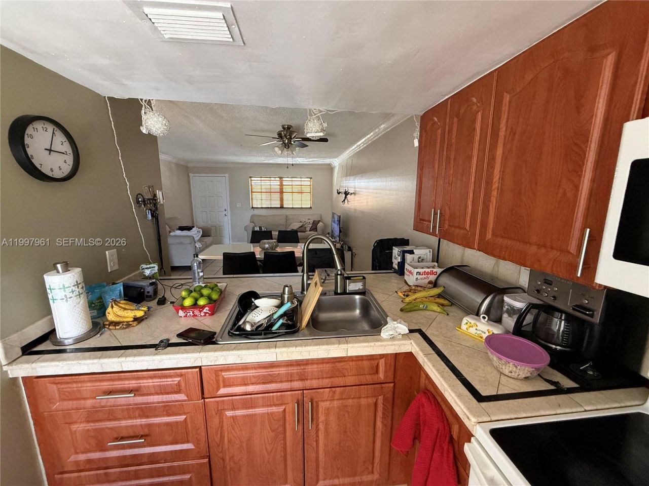 1298 W 51st Pl, Unit D-29, Hialeah, FL 33012 Photo